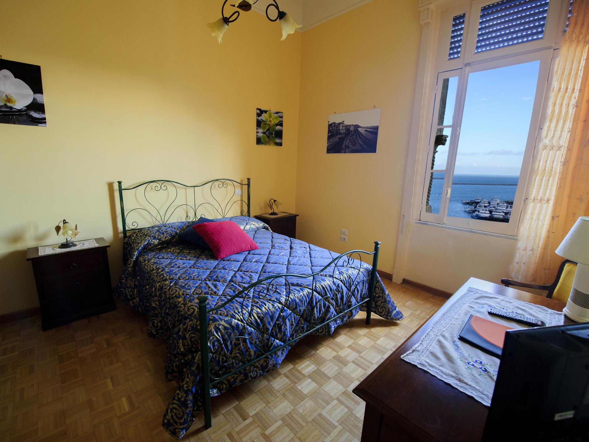 Barone Bed And Breakfast Salerno Kültér fotó